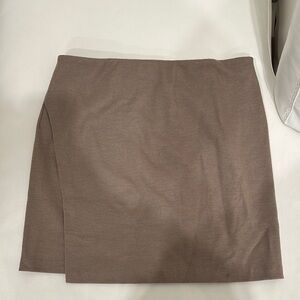 Vince never worn 67% wool skirts